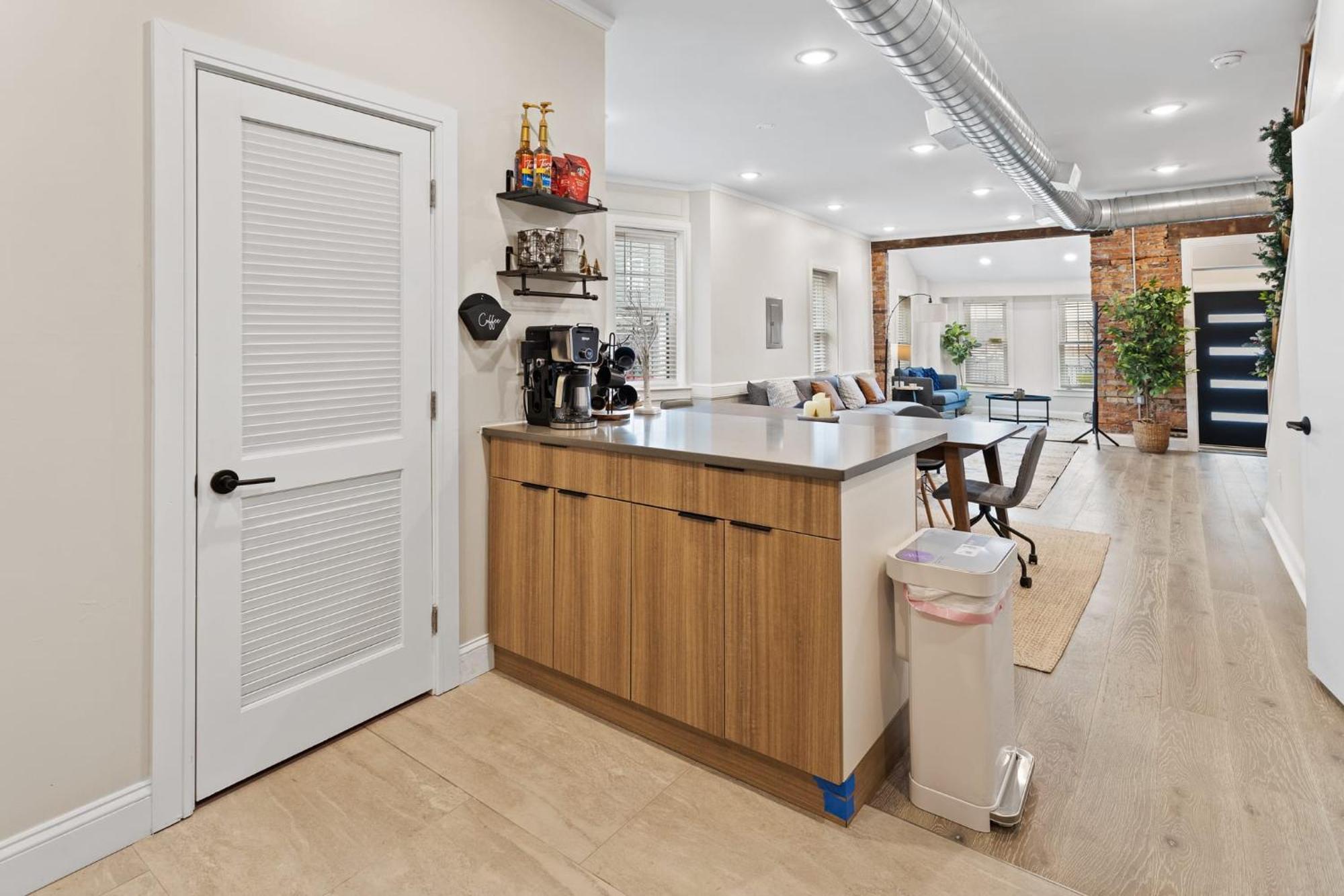 Casa de Férias Loopin Around Atlantic Luxe 5br Townhouse In Orange Loop *